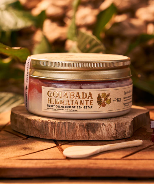 Moisturizing Guava promotes a feeling of relaxation immediately after application. Unparalleled texture with fresh and slightly sweet guava scent!