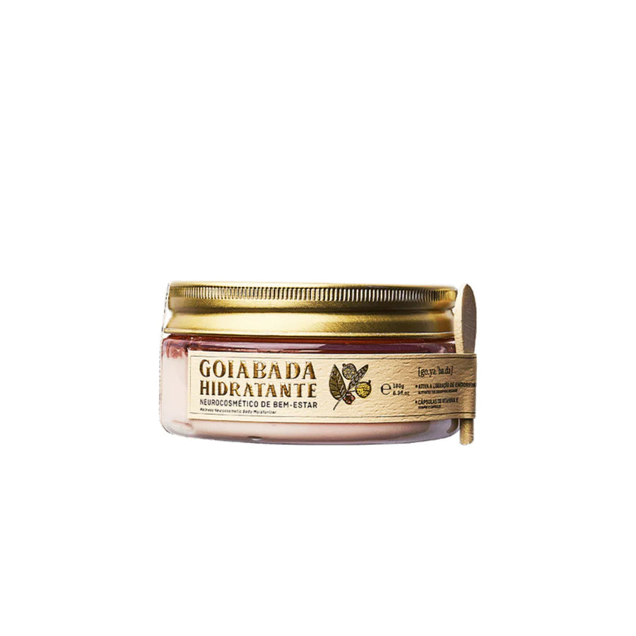 With two incomparable textures: underneath an intense cream with a velvety touch and in the top layer an aromatic jam with a refreshing and energizing touch, with vitamin E capsules, of antioxidant function, which simulate the seeds of guava.